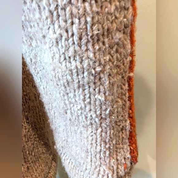 Wool zip up Cardigan jacket with fleece lining. 100% wool size L by Laundromat - Picture 7 of 11